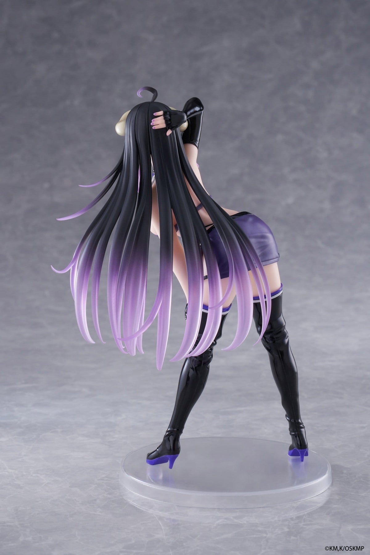 Overlord Coreful PVC Statue Albedo Grid Girl Ver. 18 cm – Taito